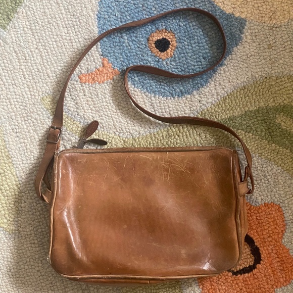 70s/80s I Old Brown Fine Leather Shoulder Bag I Long Island, NY - Picture 1 of 16
